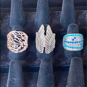 3 stretchy ring bundle Rhinestones angel wings